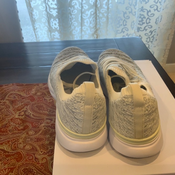 APL: Athletic Propulsion Labs Women's Techloom Wave,size 7.5,MSRP$245, BNIB - Picture 7 of 9